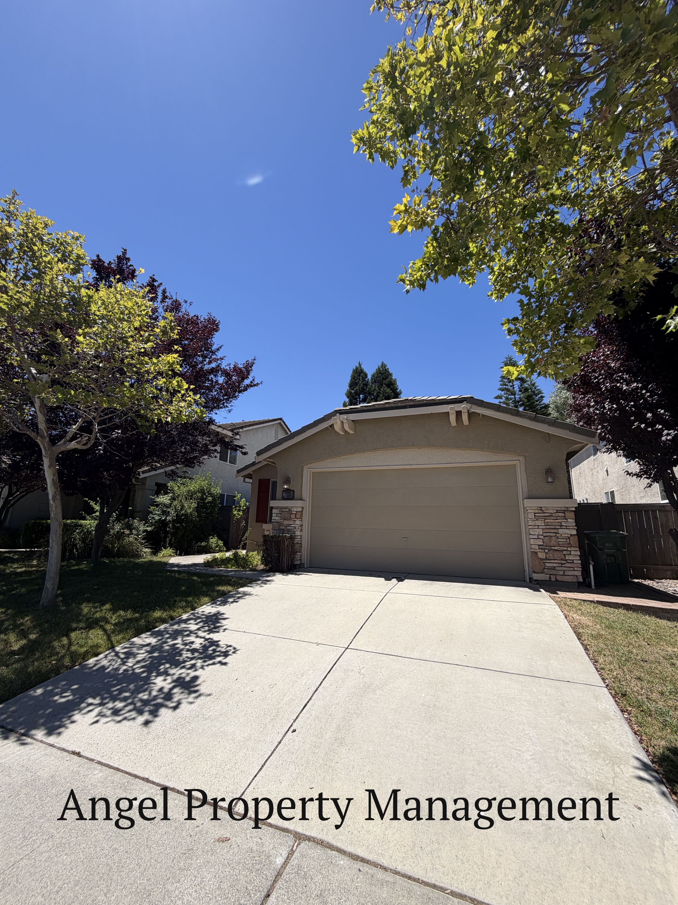 10101 East Taron Drive