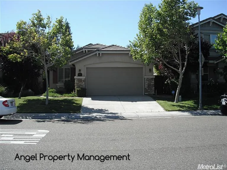 10101 East Taron Drive